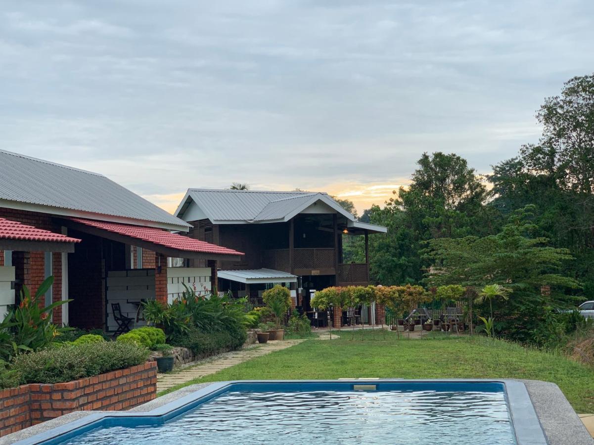 Hujung Kampung Resort Pantai Cenang  Exterior photo